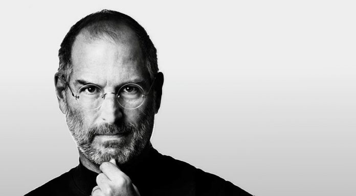 SteveJobsBook چرا استیو جابز به حرف مشتریان گوش نمی داد؟